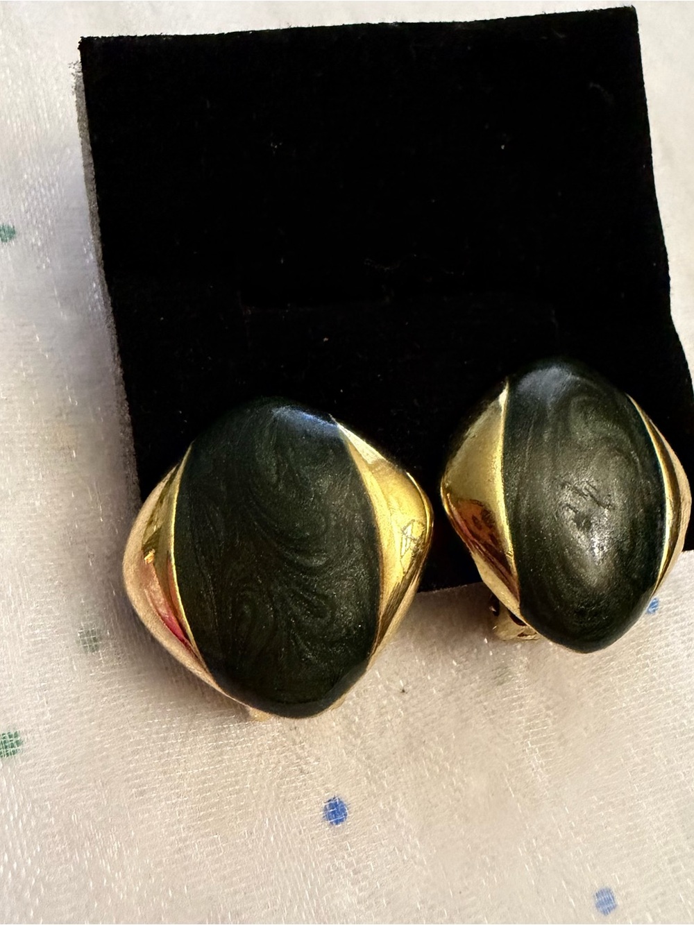 Gold/Green Tone Oval Clip-On Stud Vintage Earrings for Lobe, Fall Fashion Office